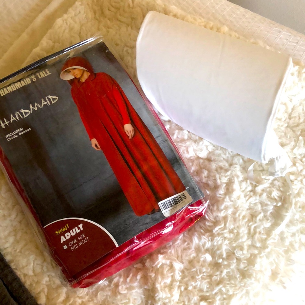 Handmaid’s Tale Costume.